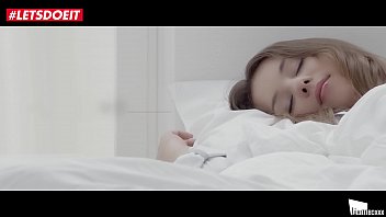 Preview 1 of Anduaxxx - Morning sex with sensual blonde Taylor Sands