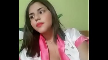 Preview 2 of Lovely Chaina Xxc - Veneca me manda video