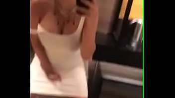Preview 1 of Porn Move Dawnload - Milf rubia caliente se masturba frente a espejo