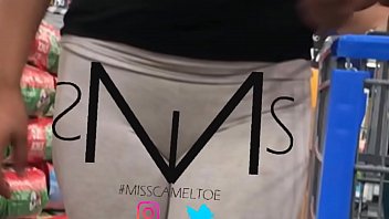 Preview 2 of Hot Mujjra - Bonita en el supermercado cameltoe |Misscameltoe