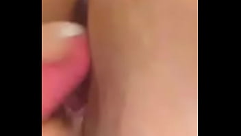 Preview 3 of Dinero Geita - Bbw wife creamy vibrator