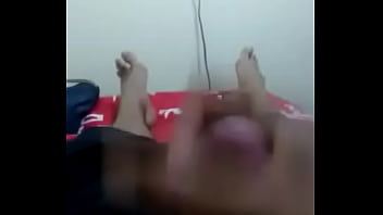 Preview 2 of Extra Small Zaya - Soldado profesional se pajea nuevamente para mi