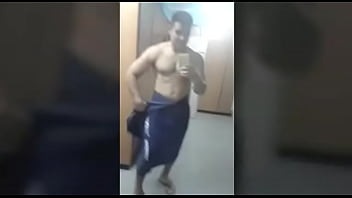 Preview 2 of Dr6 Com - Yuri Ga&uacute_cho de pau duro na academia