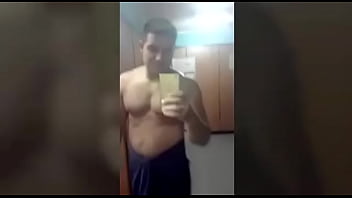 Preview 1 of Dr6 Com - Yuri Ga&uacute_cho de pau duro na academia