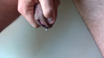 Preview 4 of Lesbio Piss - Pelucio na punheta