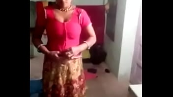 Preview 2 of Www X Videoslokal - Desi aunty remove clothes for hard fuck
