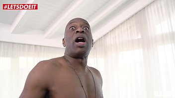 Preview 3 of Helen 24 - HER LIMIT - #Cathy Heaven - Hungarian MILF Gets A Taste Of Big Black Cock