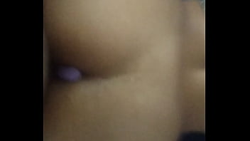 Preview 4 of Grand L - Comendo a namorada com o brinquedinho no cu