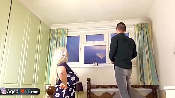 Preview 1 of Hd X Mom Son - Mature milf fucked by a young boy!!