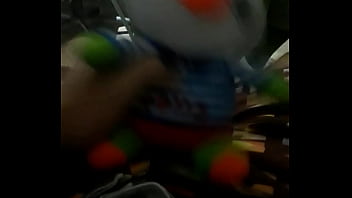 Preview 1 of Mia Lielina - Pingu sendo a. por sequestrador de filhos