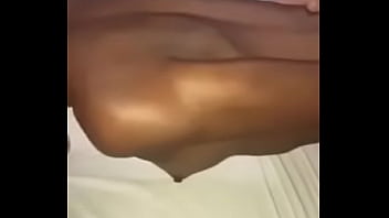 Preview 1 of Teeny Incest - Meu amante socou o pau inteiro no meu cu e o marido filmando