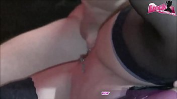 Preview 3 of Geni Webcam Porn - DEUTSCHE MUTTER MIT DICKEN TITTEN DREHT AMATEUR PORNO MIT JUNGEM MANN