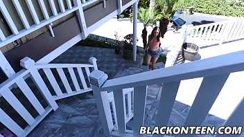 Preview 1 of 3gp King Saxi - Skylar Snow In Find My iBone