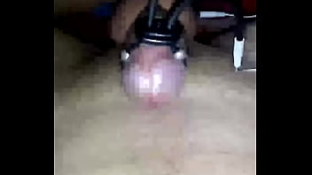 Preview 1 of Saxsifilam - electro shock en mi verga sacando precum