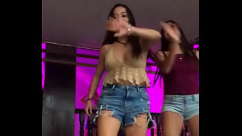 Preview 3 of Yoga Xxx Bullu - amiga dancing