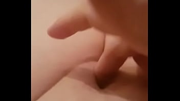 Preview 1 of Gym Rape Xxxx - Real orgasm house wife masterbate in tub while phoning boyfriend