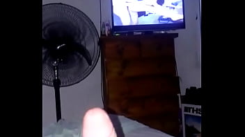 Preview 3 of Sloppy Cigarrate - Mirando una peli