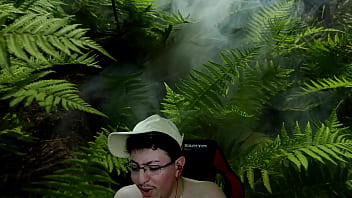 Preview 3 of Wowmomsex - O ICE T&Aacute_ PISO E EU T&Ocirc_ LISO IGUAL UM BOA NOITE