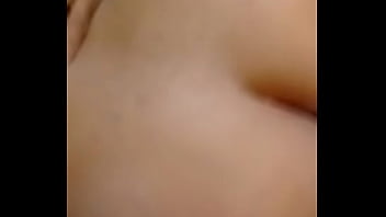 Preview 2 of Mom Sonki Xxx - Gostosa peituda sentando gostoso na minha pica