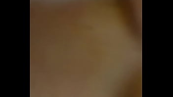 Preview 3 of Mom Sonki Xxx - Gostosa peituda sentando gostoso na minha pica