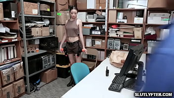 Preview 1 of Xxx Sex Hot Vedio - The LP Officers massive cock plowing Scarlett Blooms pussy from behind!