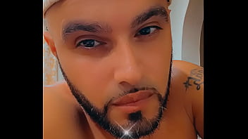 Preview 1 of Lips Fussy - Verification video