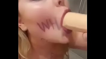 Preview 1 of Uvey Anne Sikis Uzun Vidyo - Obedient whore gagging and deepthroat on dildo with pleasure