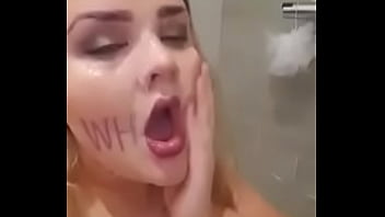 Preview 4 of Uvey Anne Sikis Uzun Vidyo - Obedient whore gagging and deepthroat on dildo with pleasure