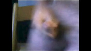 Preview 2 of Xxx Snejanka - Pajero de Cordoba muestra pito corto en webcam
