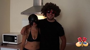 Preview 1 of Xxx Mature Mom Son Gifs - Vanesa y Dani Salami ella sumisa el dominante y locos por el sexo anal.