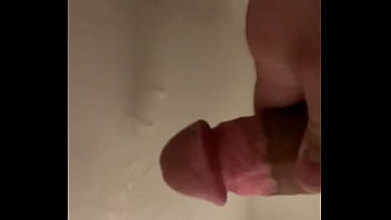Preview 4 of Nara Land Xxx Com - Getting one out in the shower full load