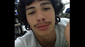 Preview 4 of Momson Pornovideo - Manda um beijo pro Gilson