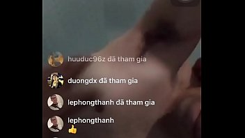 Preview 2 of Nonto Vidio Bokep Barat - Boy livestream tắm sục bắn tinh