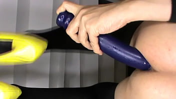 Preview 1 of Teen Sex Monia Lyon - Dildo anale colorato da 70 Cm N