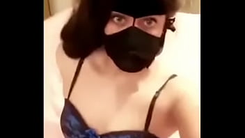 Preview 1 of Www Xxx Sxj - ولد سالب بنوتي سعودي