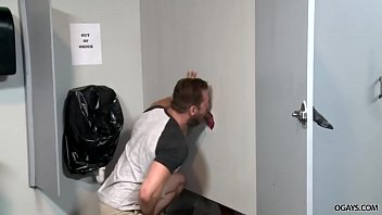 Preview 2 of Paravit Big Boob - Gay gloryhole