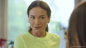 Preview 2 of Esce Dalla Doccia - Slender cutie Ginger Fox visits fitness trainer Nataly Gold