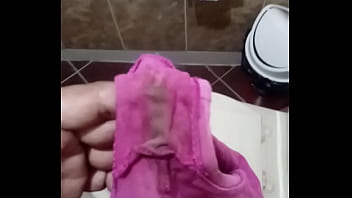 Preview 1 of Fucking Monster Cock Club - Las bragas de mi prima