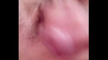 Preview 3 of Young Hunny Mom - Estaba caliente y bueno,  va una paja