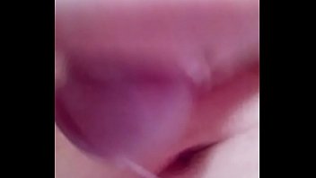 Preview 4 of Young Hunny Mom - Estaba caliente y bueno,  va una paja