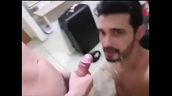 Preview 3 of Hollie Cakes Lesbian - MARCOS GOIANO - MAMANDO E LEVANDO PORRA NA BOQUINHA #UP