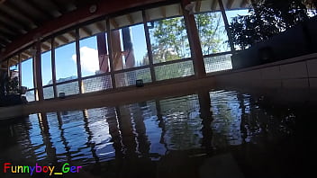 Preview 1 of Palumbr Xnxxx - I play with my cock in a public thermal pool while people occasionally walk by. The underwater views are very beautiful.