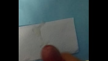 Preview 2 of Kendall Cross - Masturb&aacute_ndome para ustedes