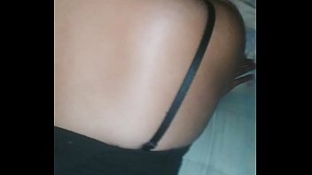 Preview 3 of Uncut Hair - Le gusta gritar a mi perrita desiree