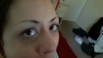 Preview 3 of Ngentot Istri Lagi Masak - Sexy Latina Brunette sucks on her dick