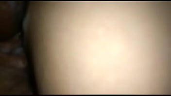 Preview 1 of 3gp Indian Threesome - Sac&aacute_ndole la leche a mi esposami