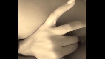 Preview 1 of Miya Califa Sex Video - Ella se toca para que la llenen