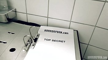 Preview 1 of Chinese Cunt - HORRORPORN - Roswell UFO