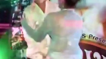 Preview 4 of Look Sex - Bollywood Celebrities Weird Moments Caught On Camera
