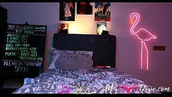 Preview 2 of Jepans Sexx - Sexy beautiful girl masturbating on webcam 795 | full version - webcumgirls.com